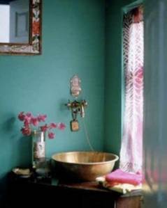 green_pink_bathroom_blend